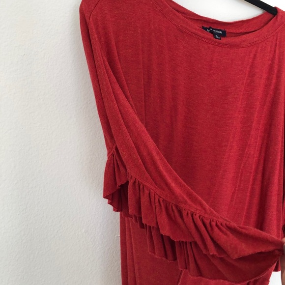 Top - Picture 3 of 3